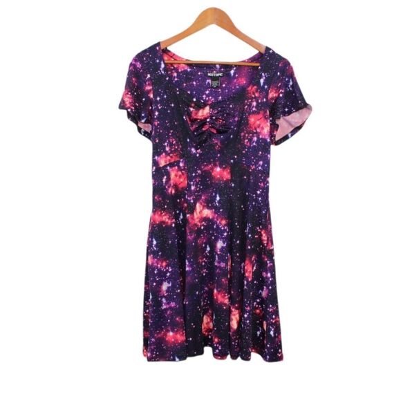 Hot Topic NWT glow in the dark fit & flare galaxy universe dress size medium - Picture 11 of 14